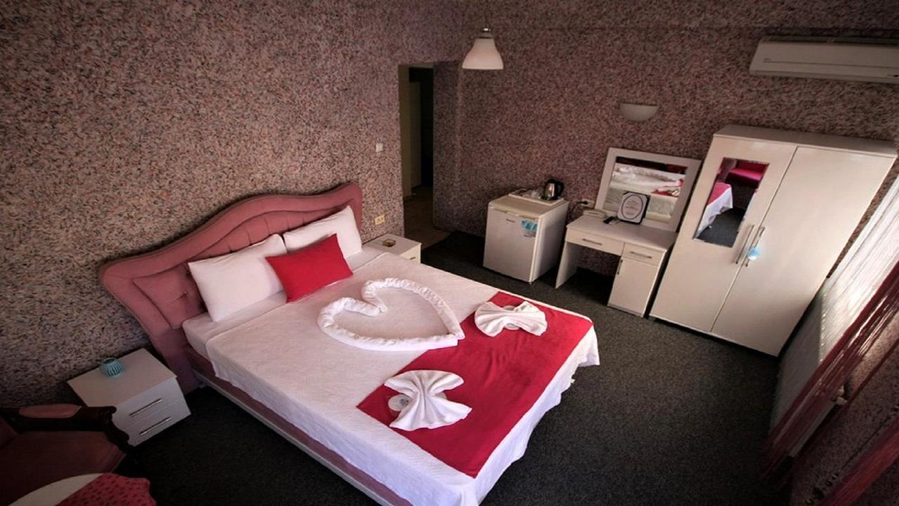 Kilic Hotel 무단야 외부 사진